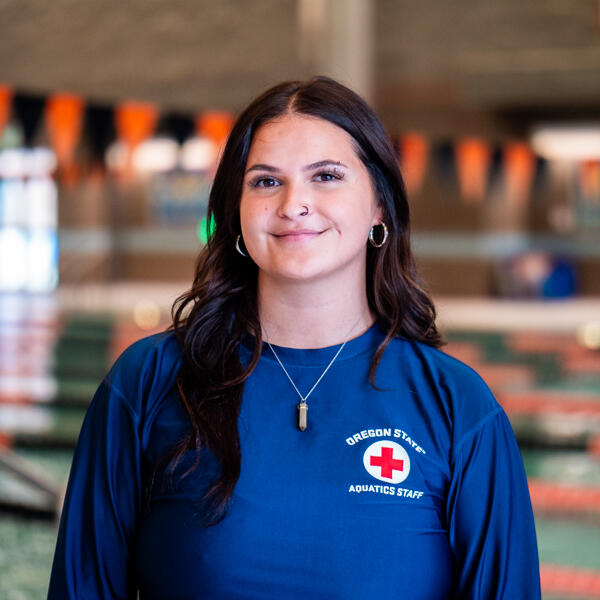 Headshot of swim instructor Lauren Moellmer.