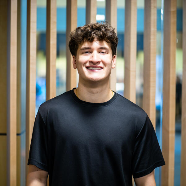Headshot of Noah Heuss.